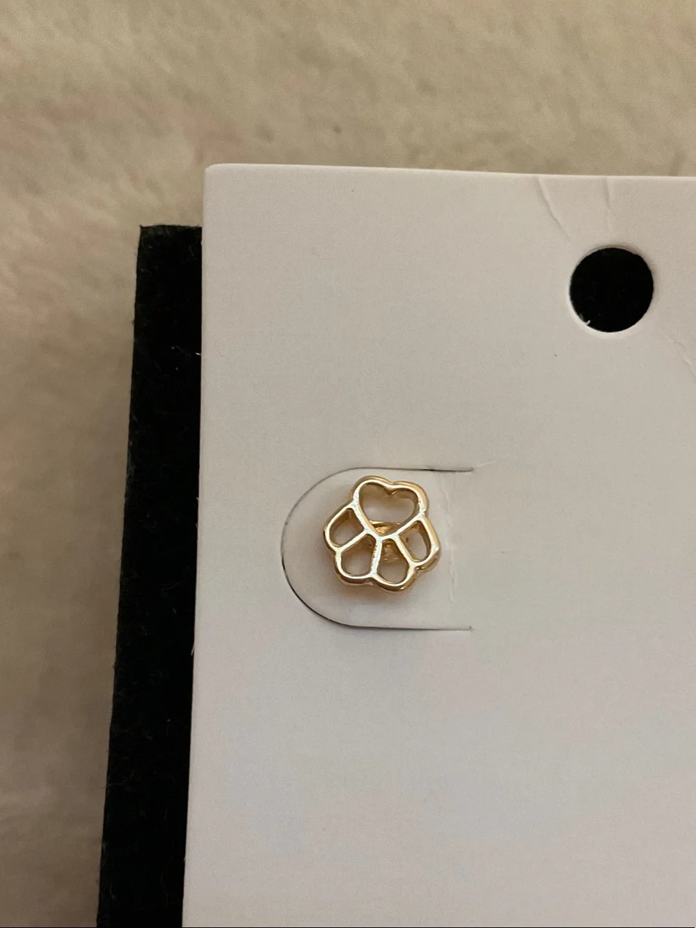 Unbranded elegant gold